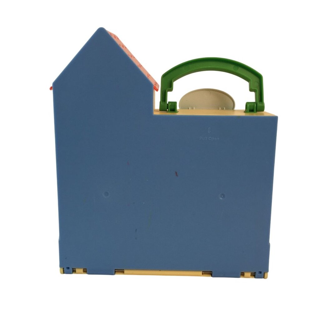 Peppa Pig Grocery Store Market Playset Carry Along w/Figures & Accessories - Picture 4 of 10